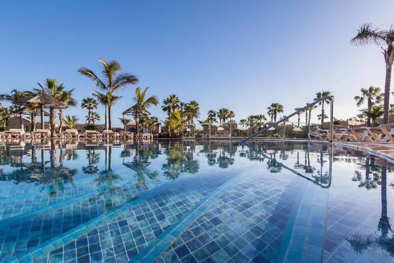 Family Apartment 1 Bedroom With Pool View - Oasis Duna Resort Corralejo Exterior foto